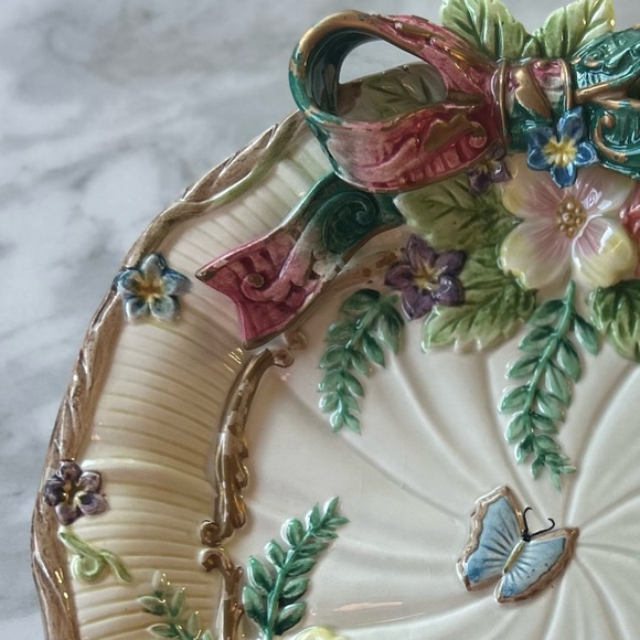 Vintage Fitz and Floyd Classics Embossed Plate - Picture 5 of 16